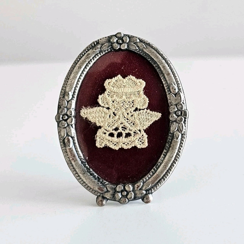 Vintage Miniature Oval Picture Frame w/ Lace Angel Insert Silver Tone Easel Back